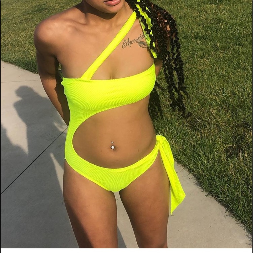 fashion nova
